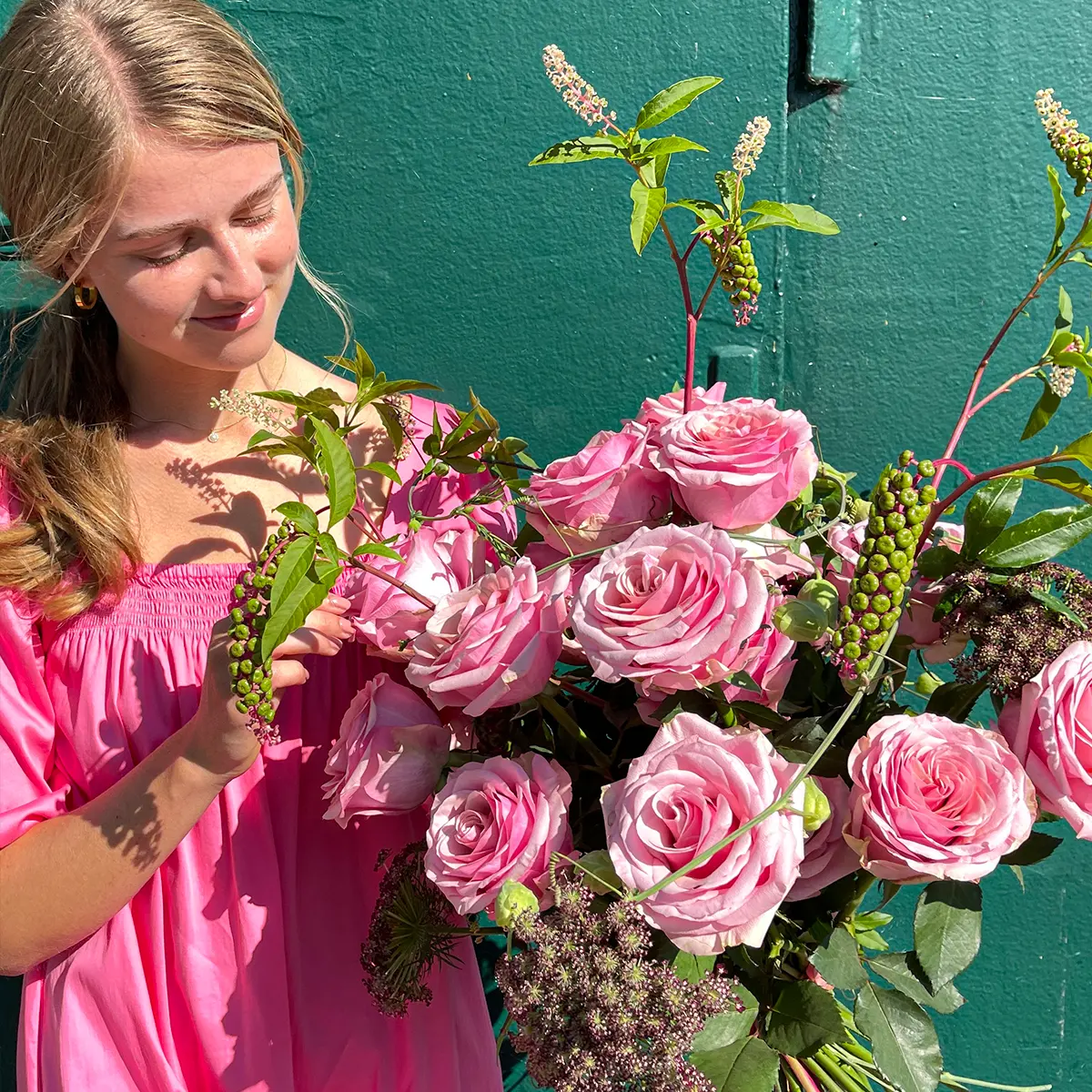 Lots of Smileys From Florists for Rose Pink Wave - Thursd Article - Featured Image